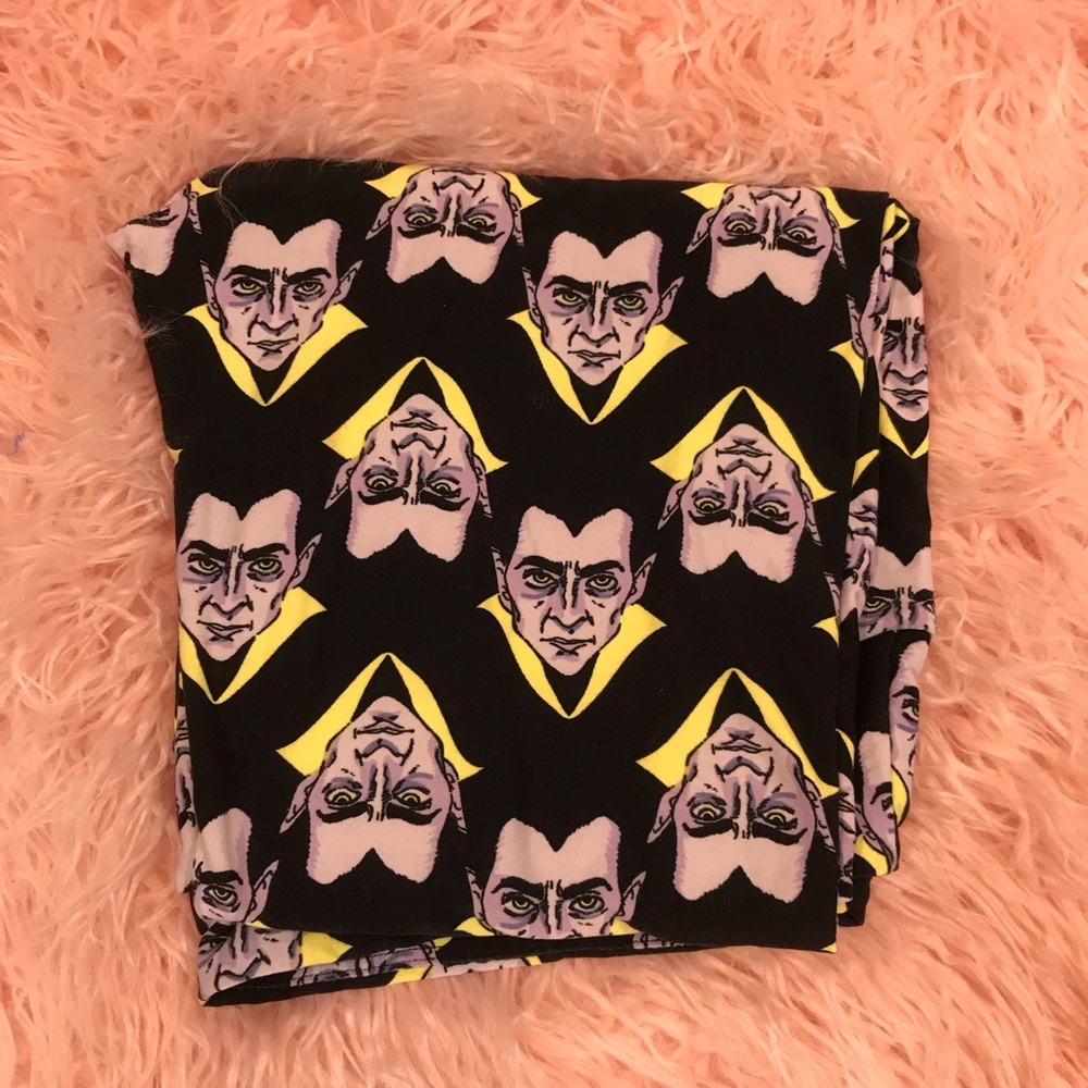LuLaRoe NWOT Halloween TC (10-20) Leggings